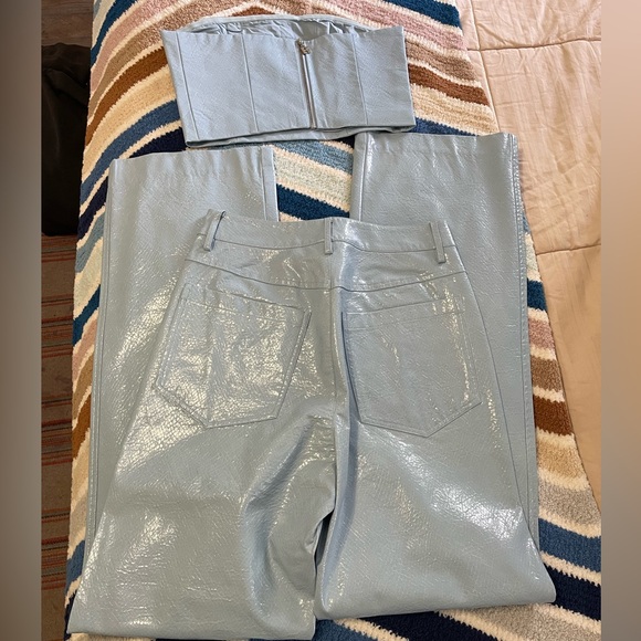 Rotate set (light blue not brown) - Picture 6 of 9